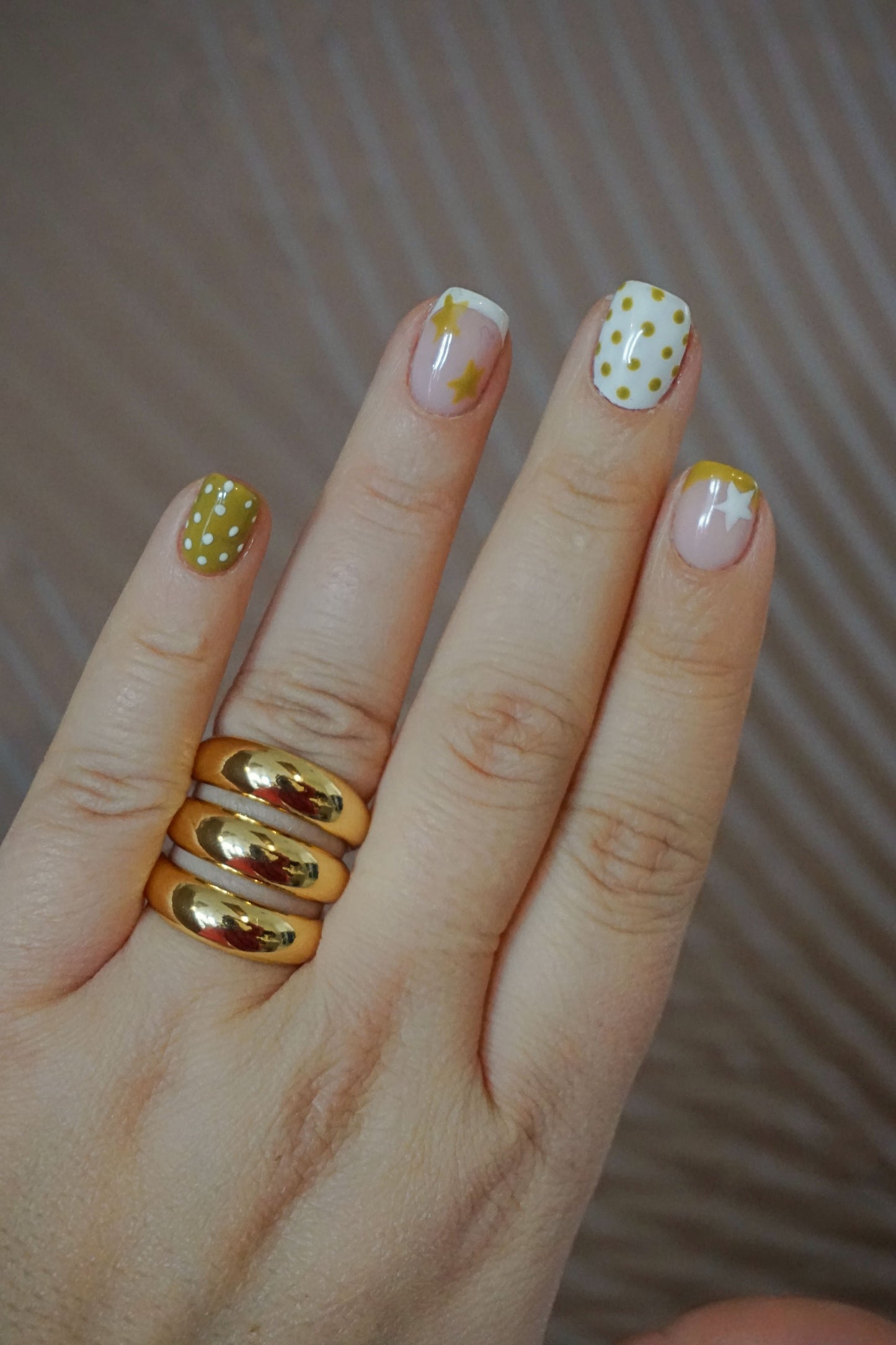 Bague dorée triple