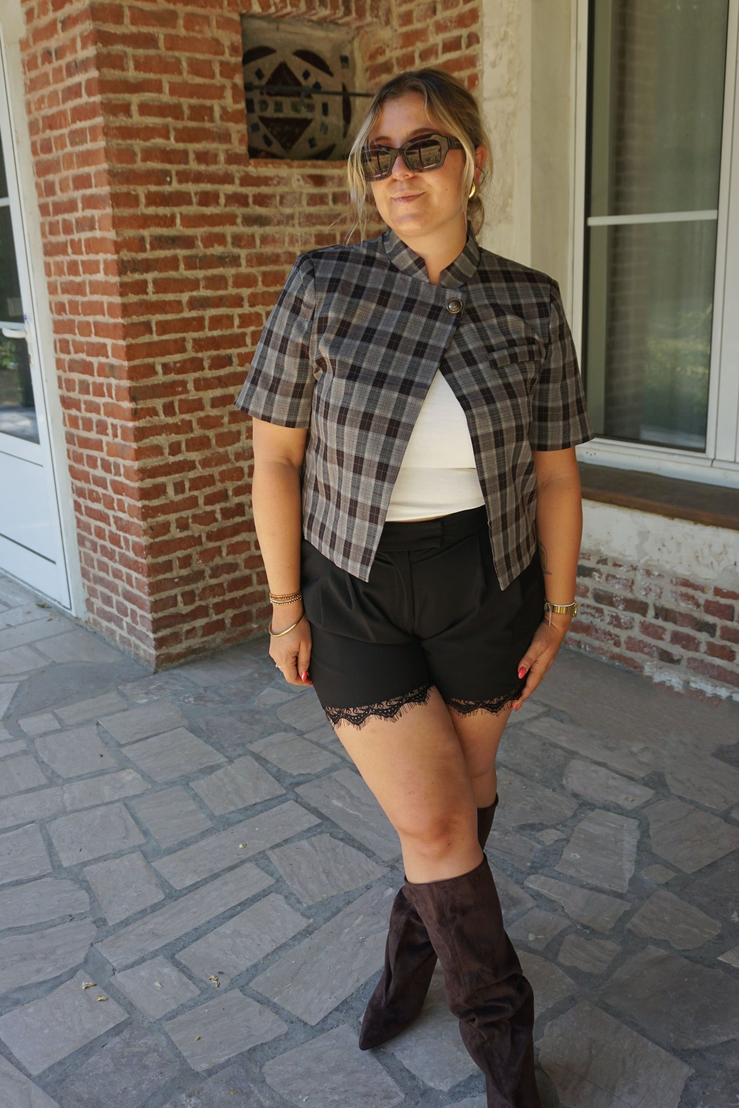 Blazer asymétrique à carreaux