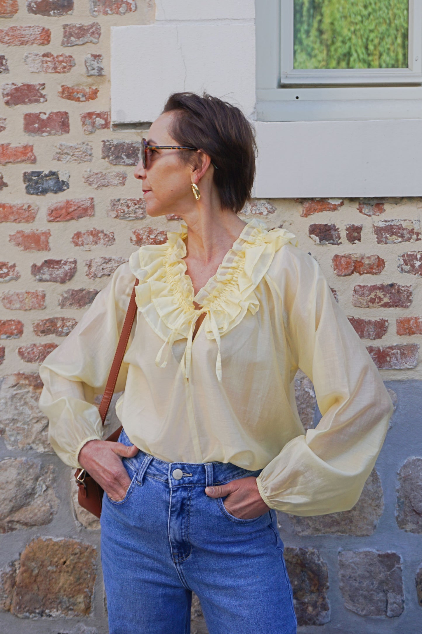 Blouse jaune beurre fluide volants