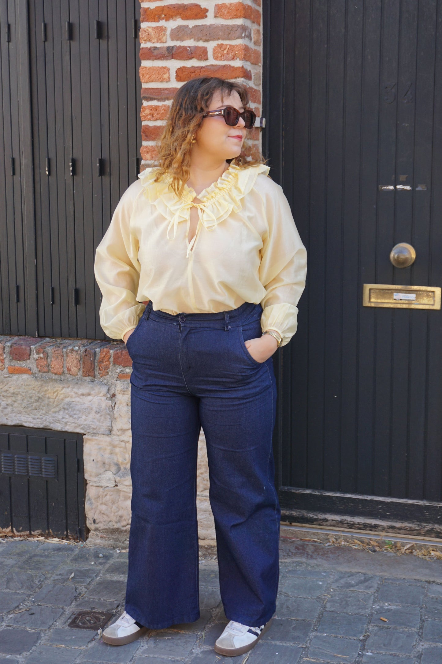 Blouse jaune beurre fluide volants