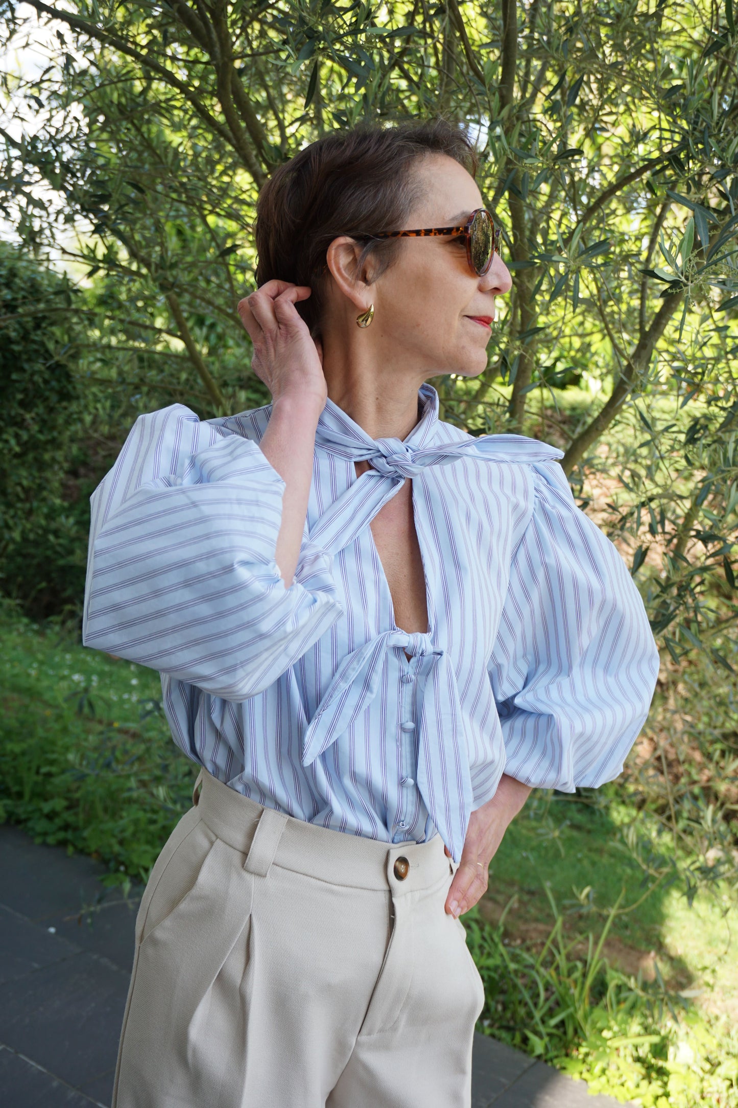 Blouse nœuds rayée bleue clair et marine