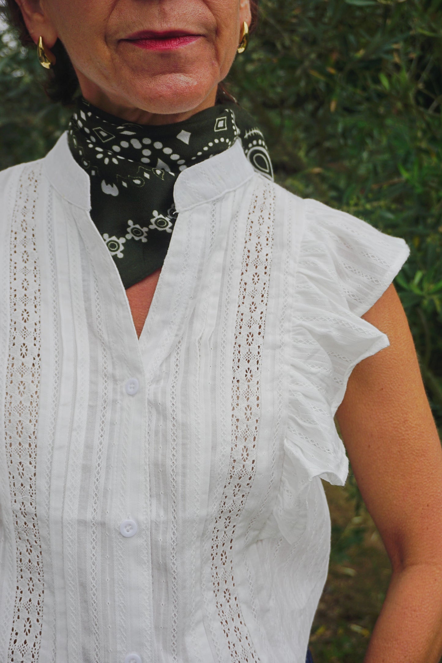 Blouse sans manches blanche broderie coton