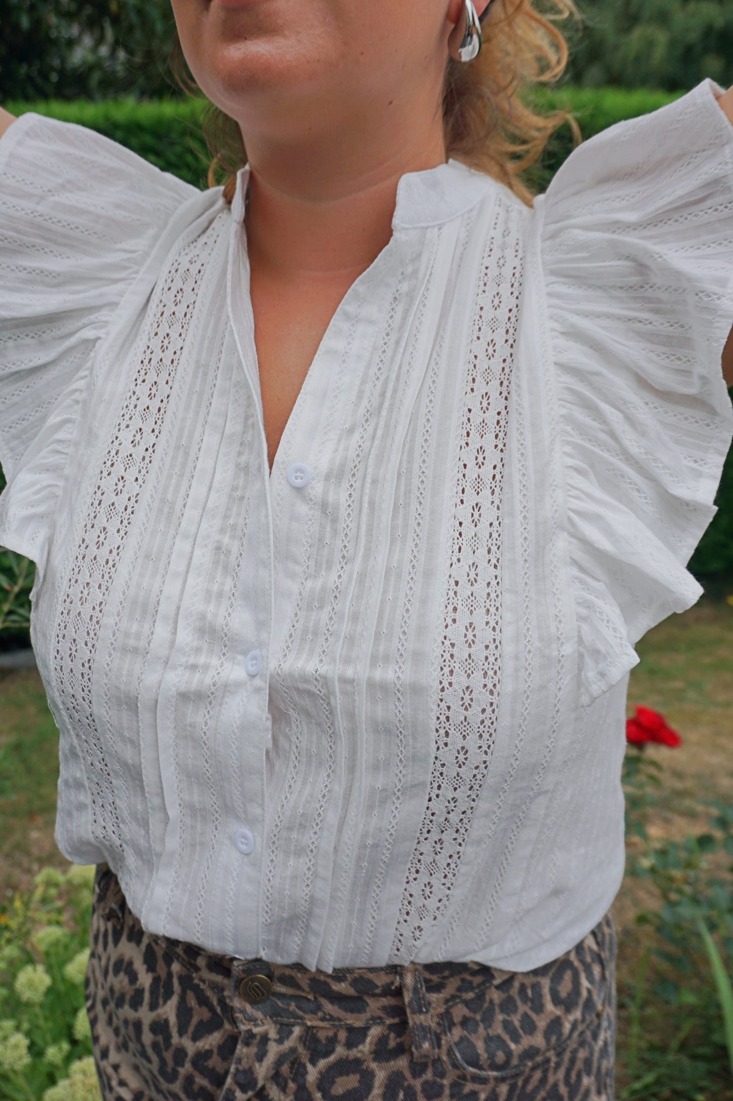 Blouse sans manches blanche broderie coton