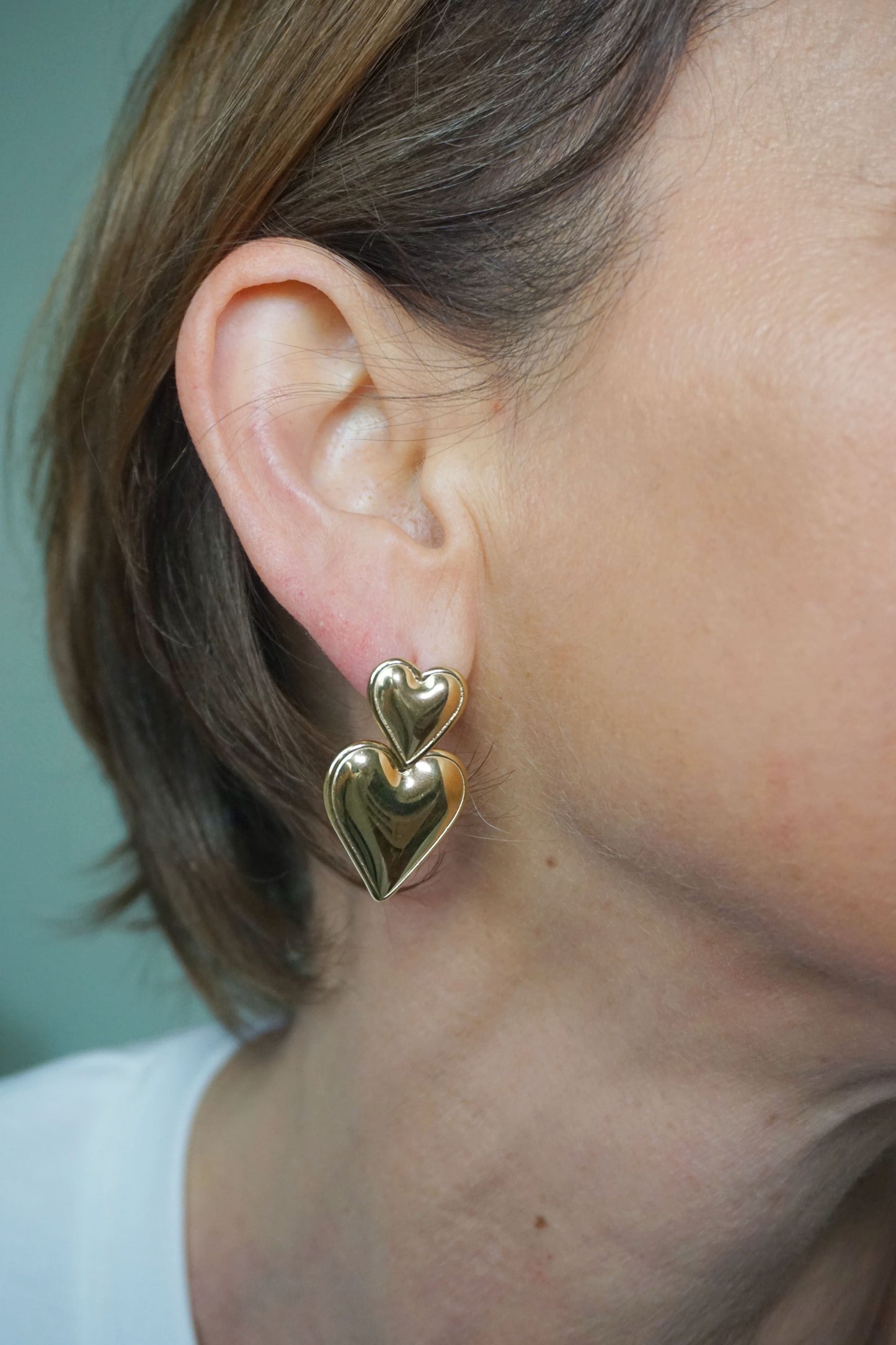Boucles d'oreilles dorées cœurs
