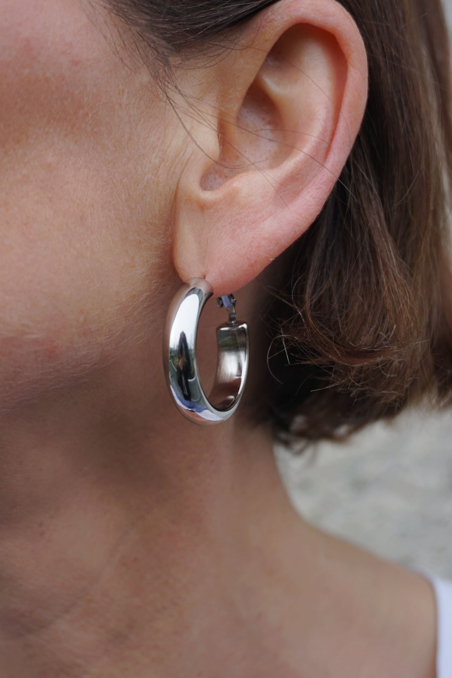 Boucles d'oreilles grosses créoles argentées