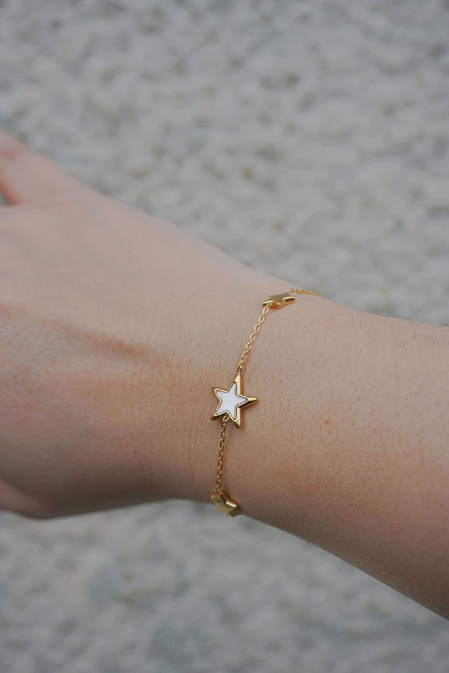Bracelet dorée étoiles