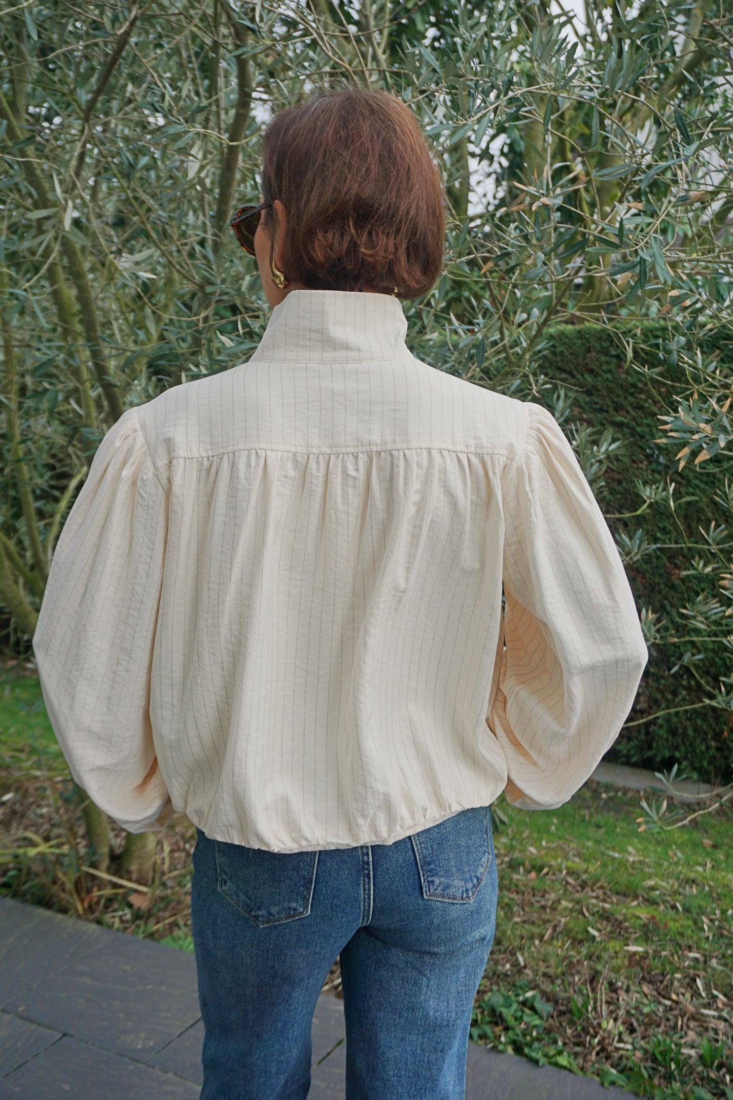 Chemise col montant rayée crème