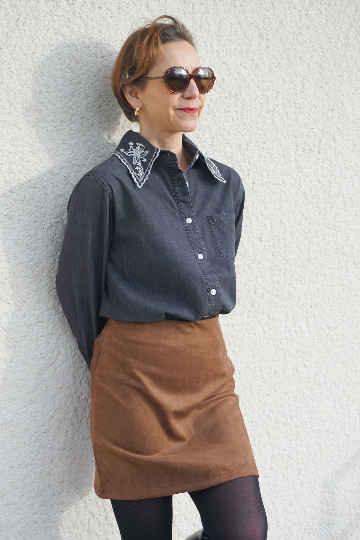 Chemise grise jean col brodé
