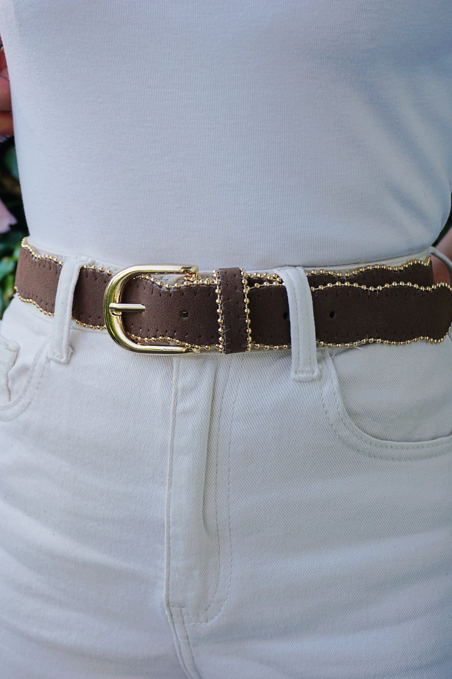 Ceinture marron effet daim boules dorées