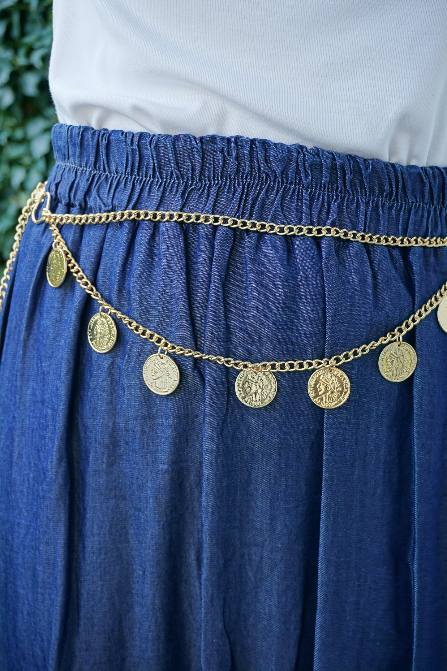 Ceinture chaîne dorée pièces de monnaie
