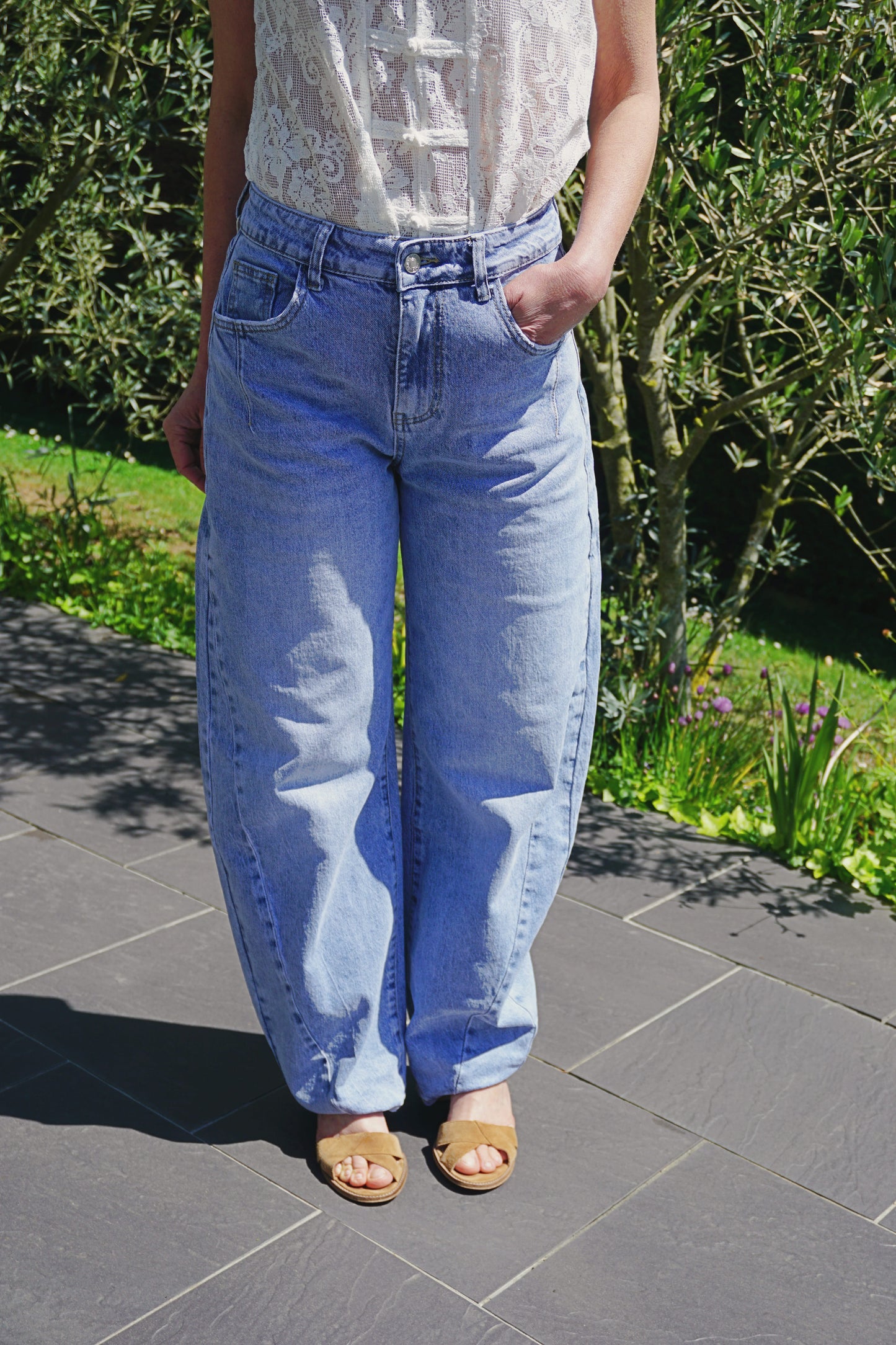 Jean barrel bleu clair ballon