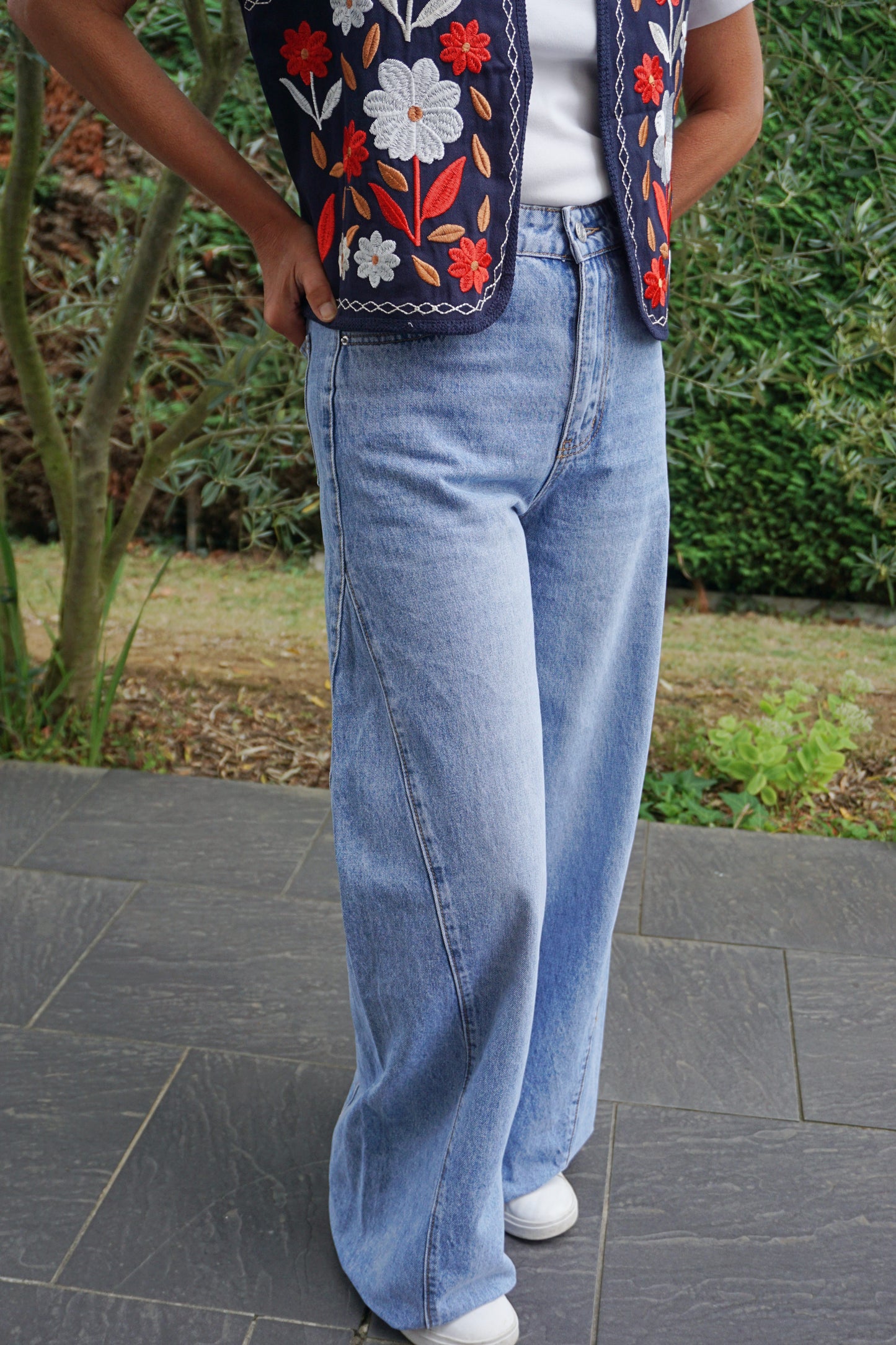 Jean wide leg bleu clair empiècement