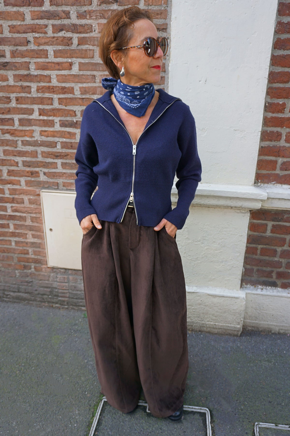Pantalon barrel effet velours marron