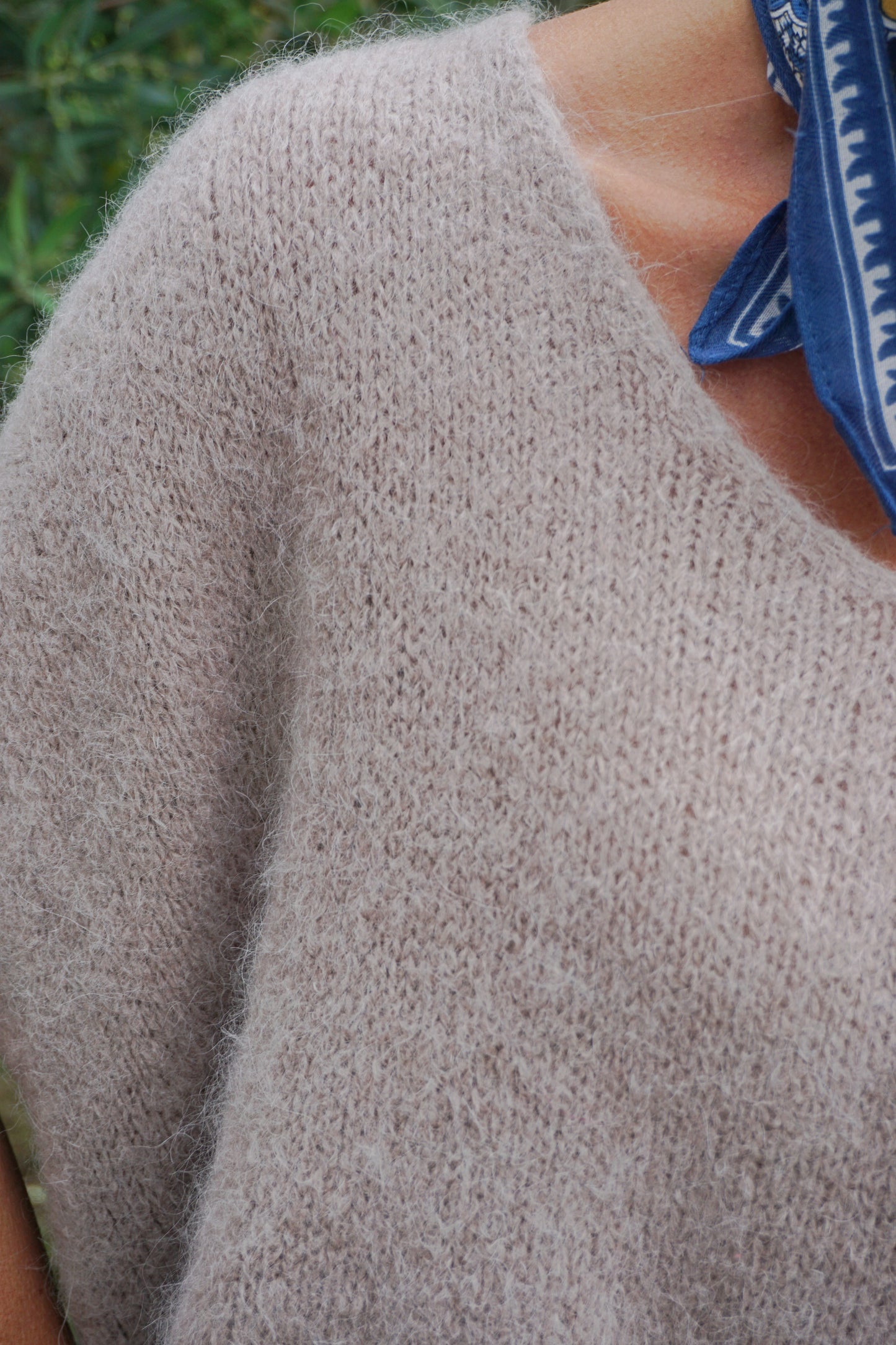 Pull taupe alpaga manches courtes