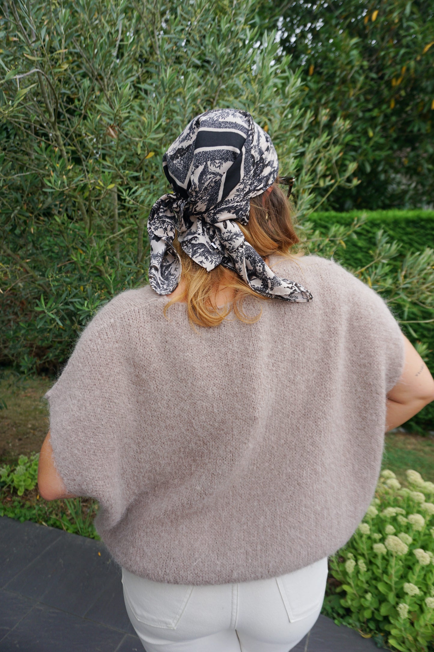 Pull taupe alpaga manches courtes