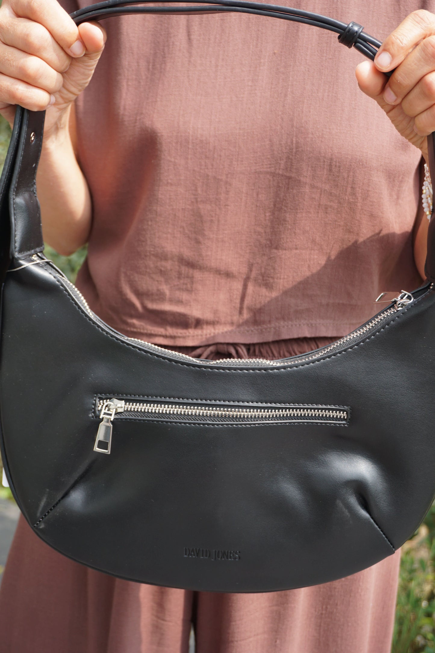 Sac noir épaule similicuir rivet clouté