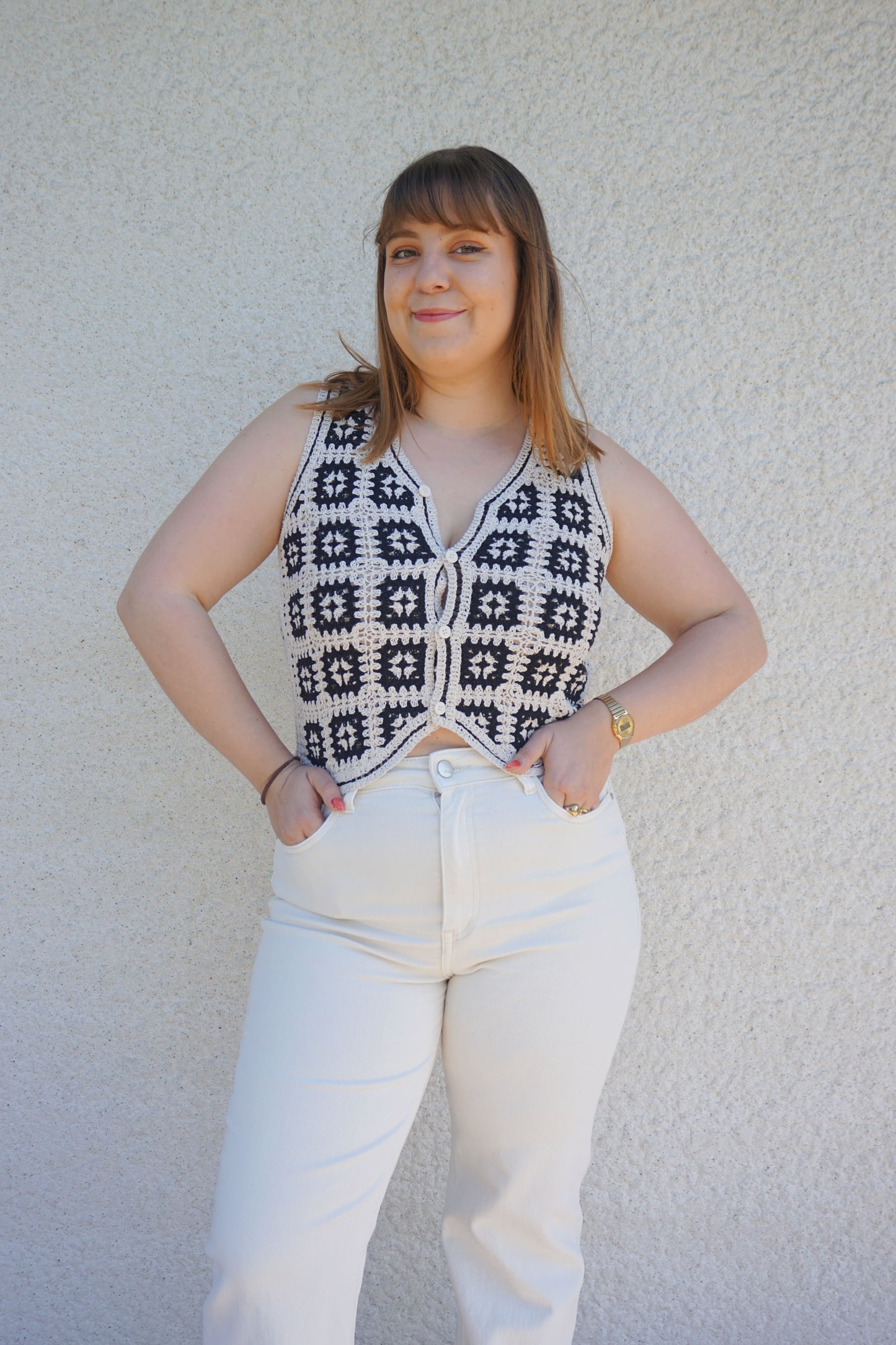 Top gilet crochet noir et crème