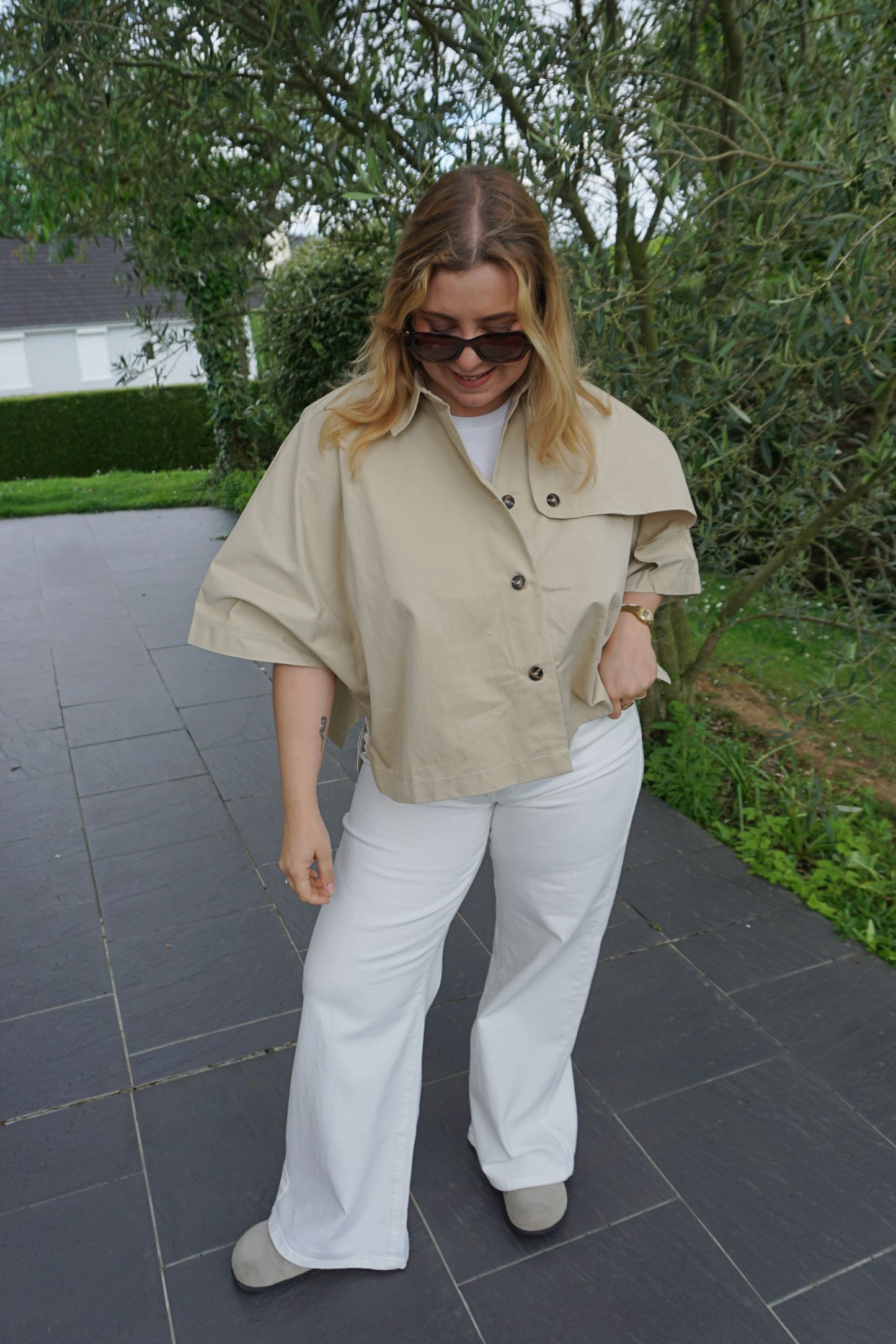 Trench cape oversize beige
