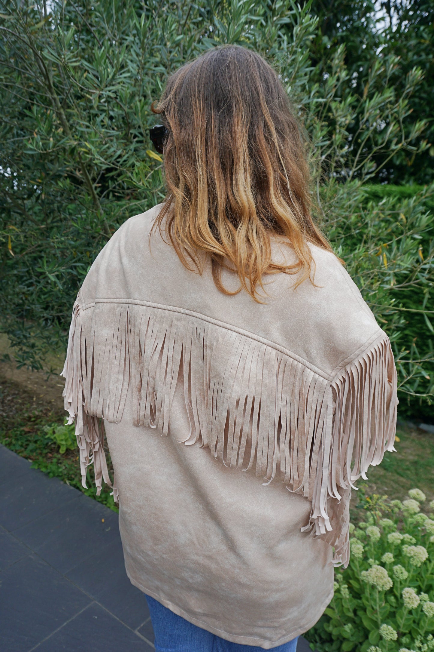 Veste effet daim crème à franges