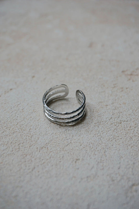 Bague argentée triple