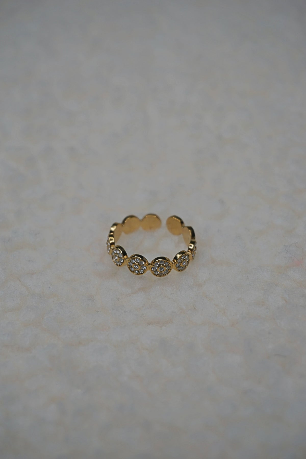 Bague dorée trèfles strass