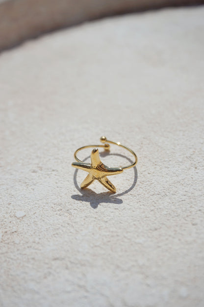 Bague fine dorée étoile de mer