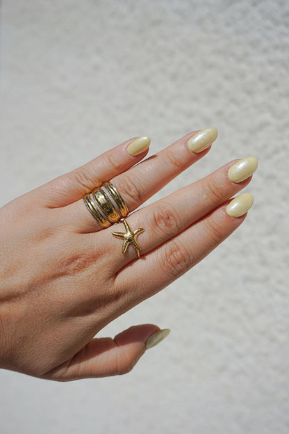 Bague fine dorée étoile de mer