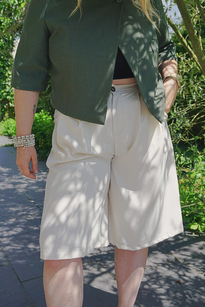 Bermuda crème tailleur