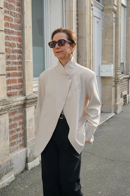 Blazer asymétrique crème