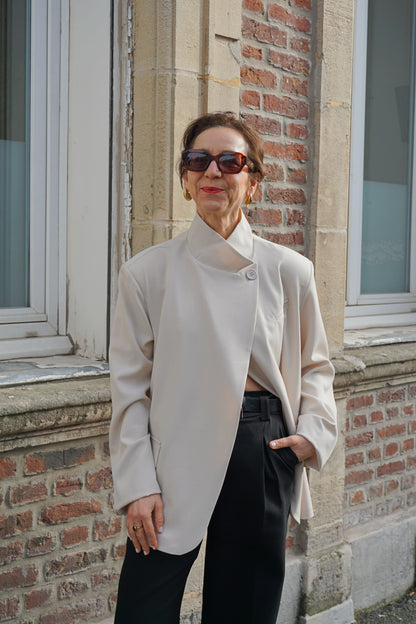Blazer asymétrique crème