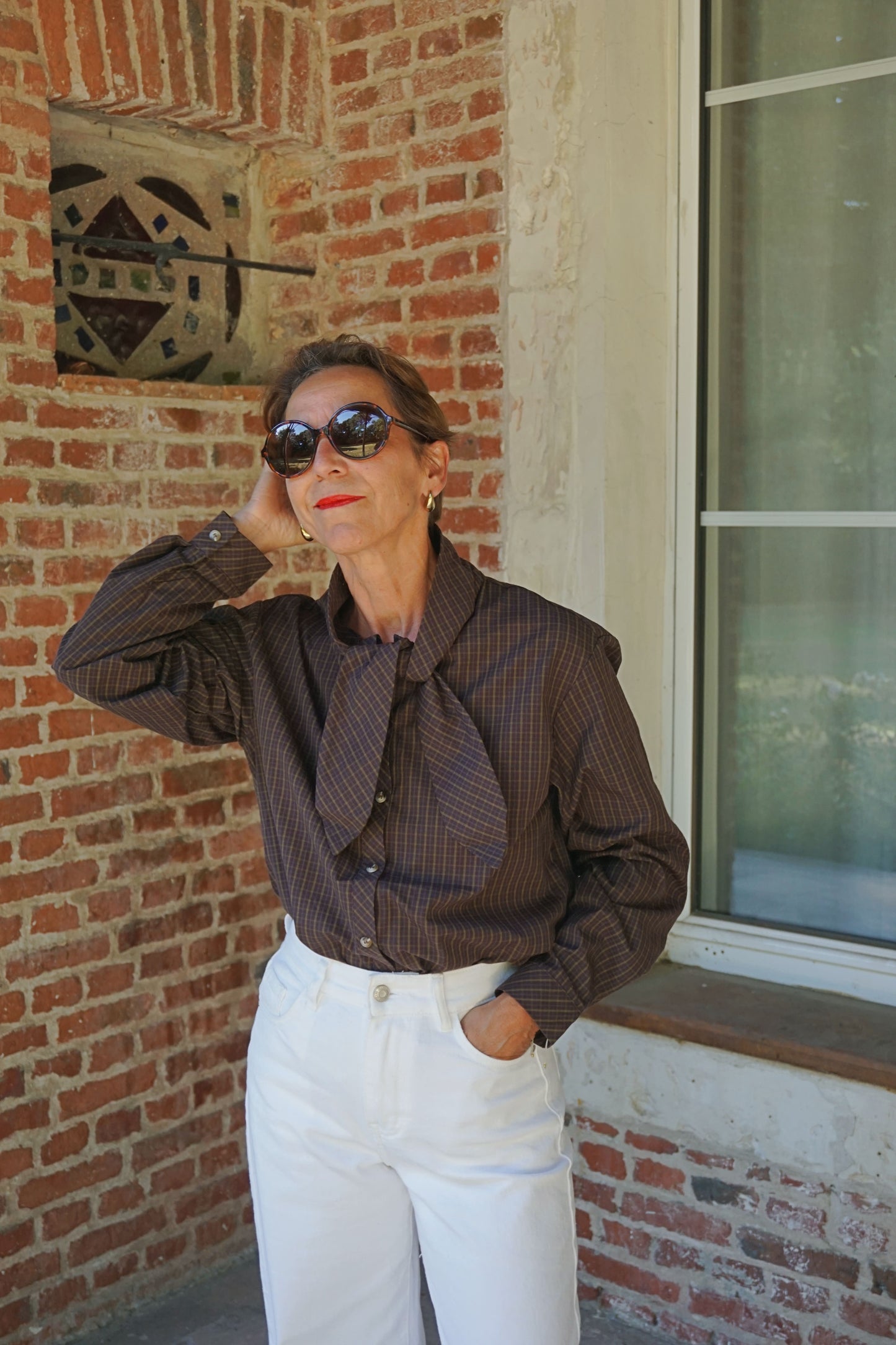 Blouse à carreaux col lavallière