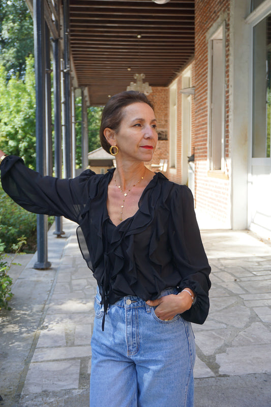 Blouse à volants noire