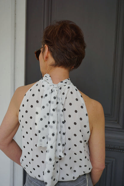 Blouse blanche à pois col lavallière