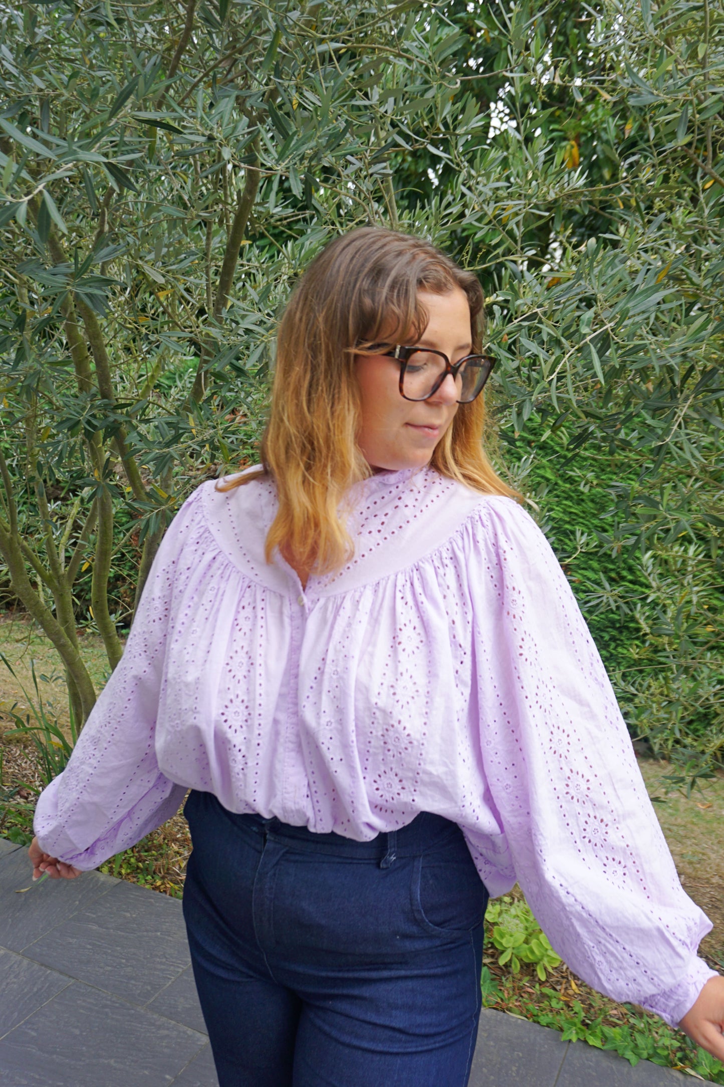 Blouse broderie anglaise lilas coton