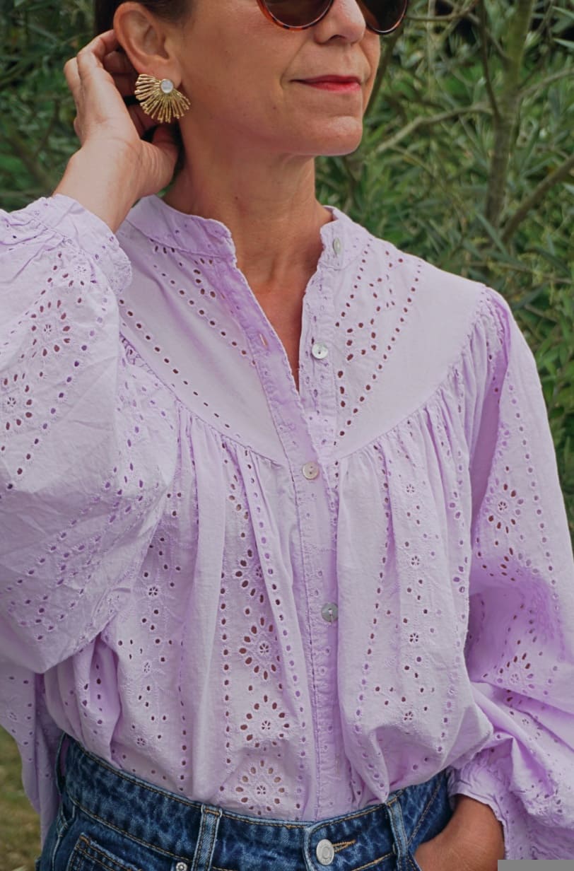 Blouse broderie anglaise lilas coton