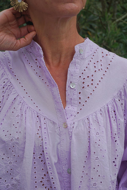 Blouse broderie anglaise lilas coton