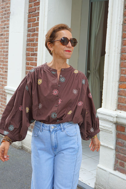 Blouse coton marron à fleurs brodées