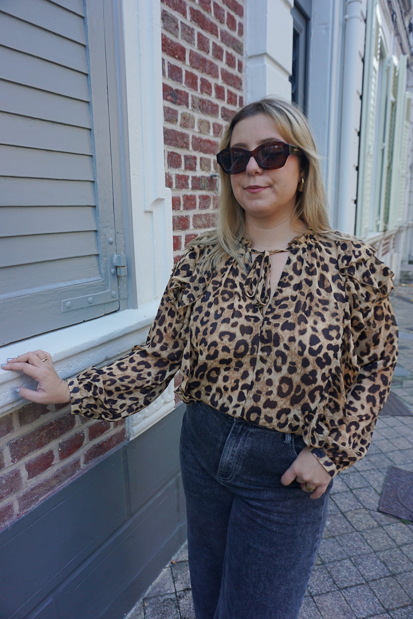 Blouse fluide léopard volants avec soie
