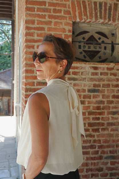 Blouse sans manches crème fluide ballon