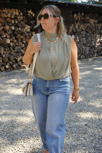 Blouse sans manches vert d’eau fluide ballon