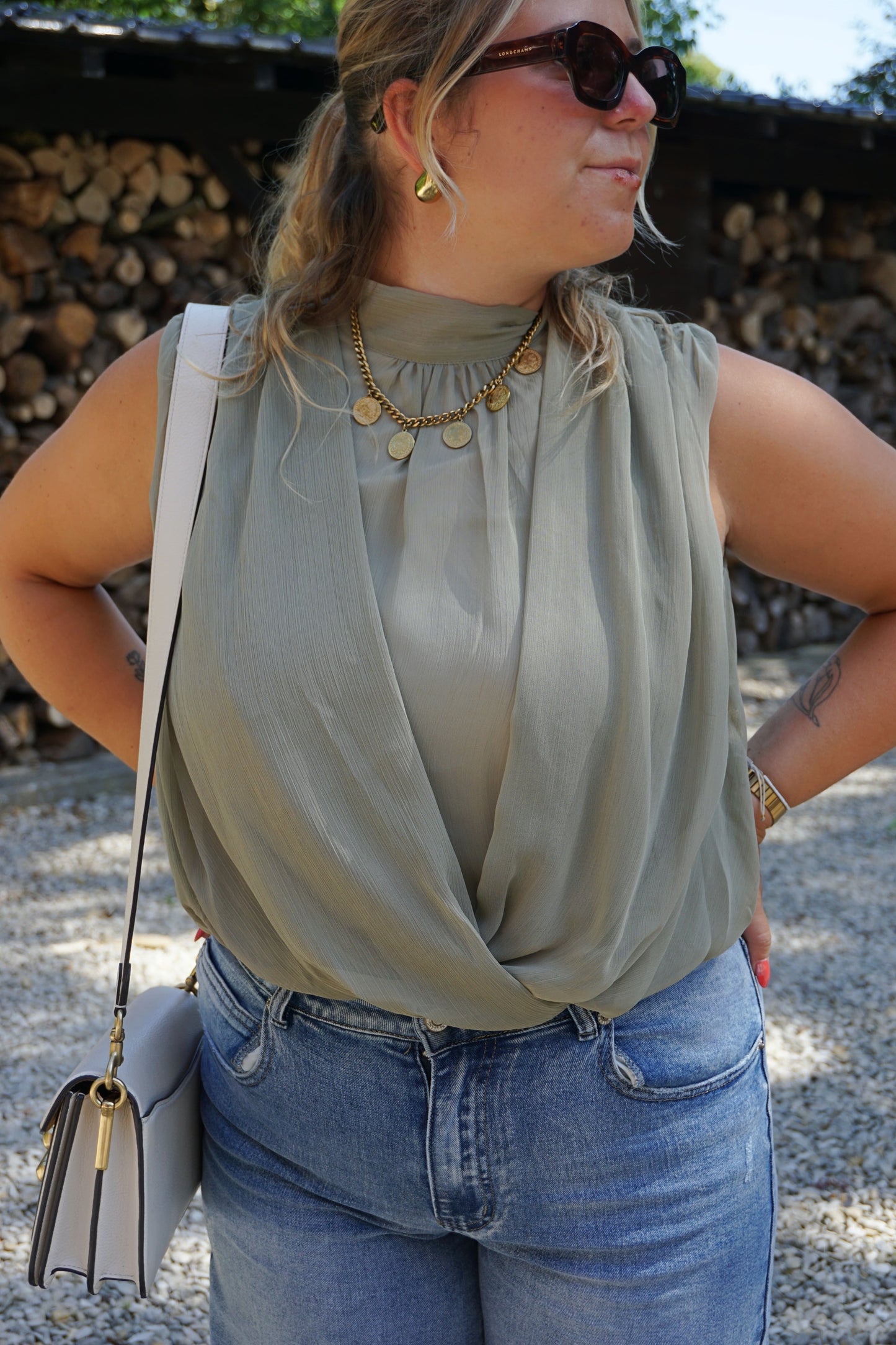Blouse sans manches vert d’eau fluide ballon