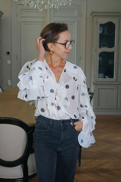 Blouse transparente blanche à pois