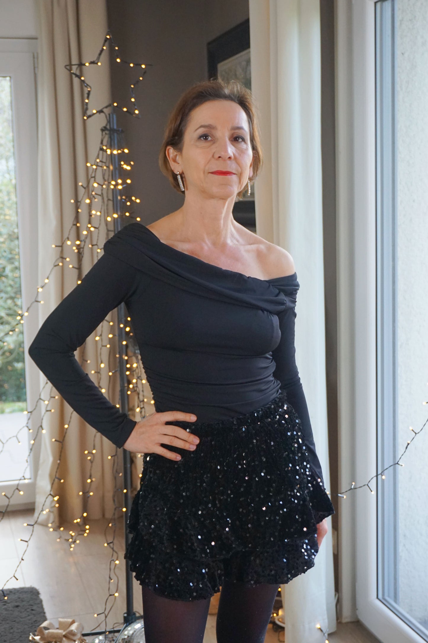 Body noir épaule dénudée