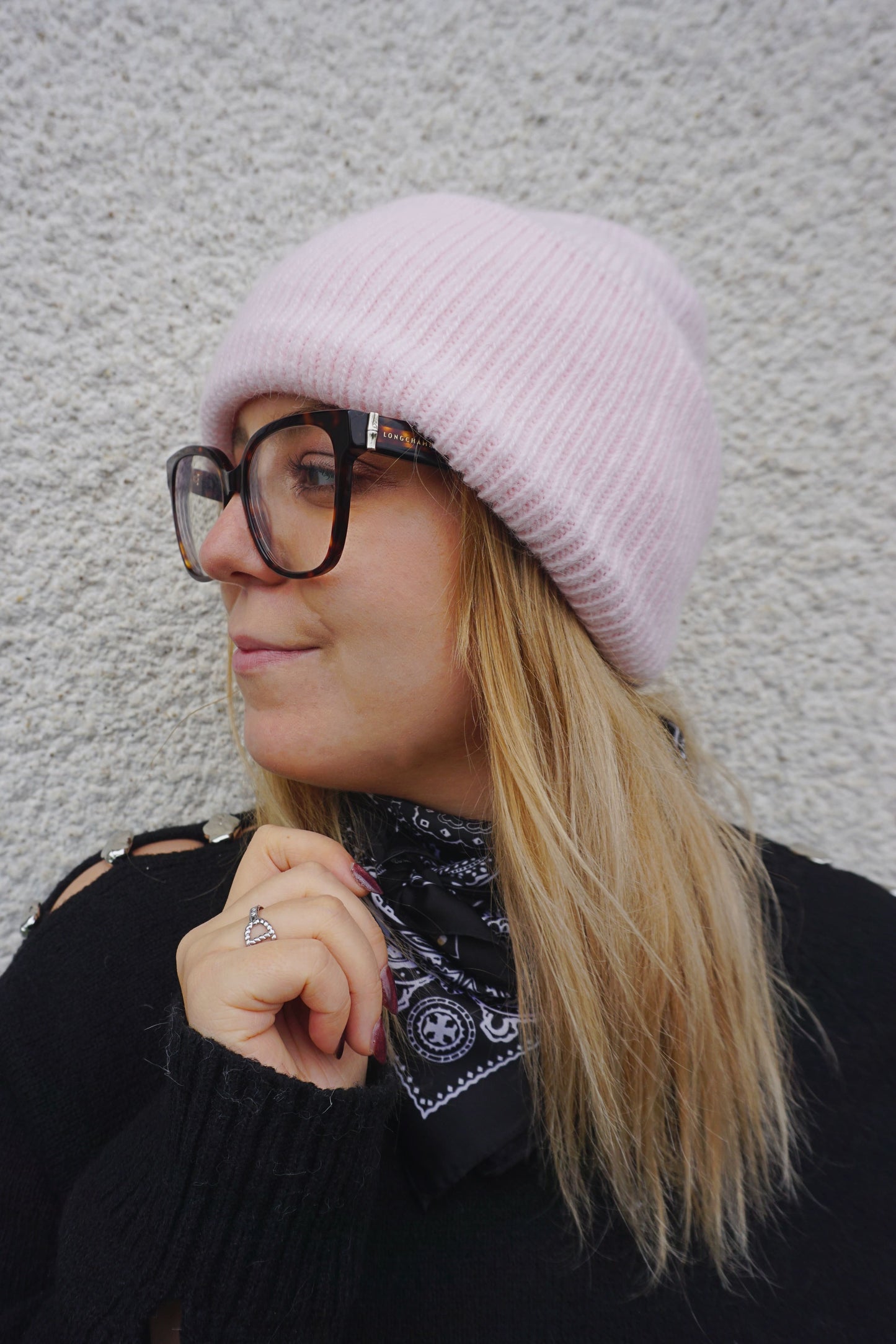 Bonnet rose bébé avec angora