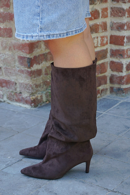 Bottes loose simili daim marron chocolat