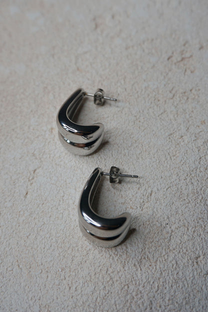 Boucles d'oreilles argentées goutte texturées