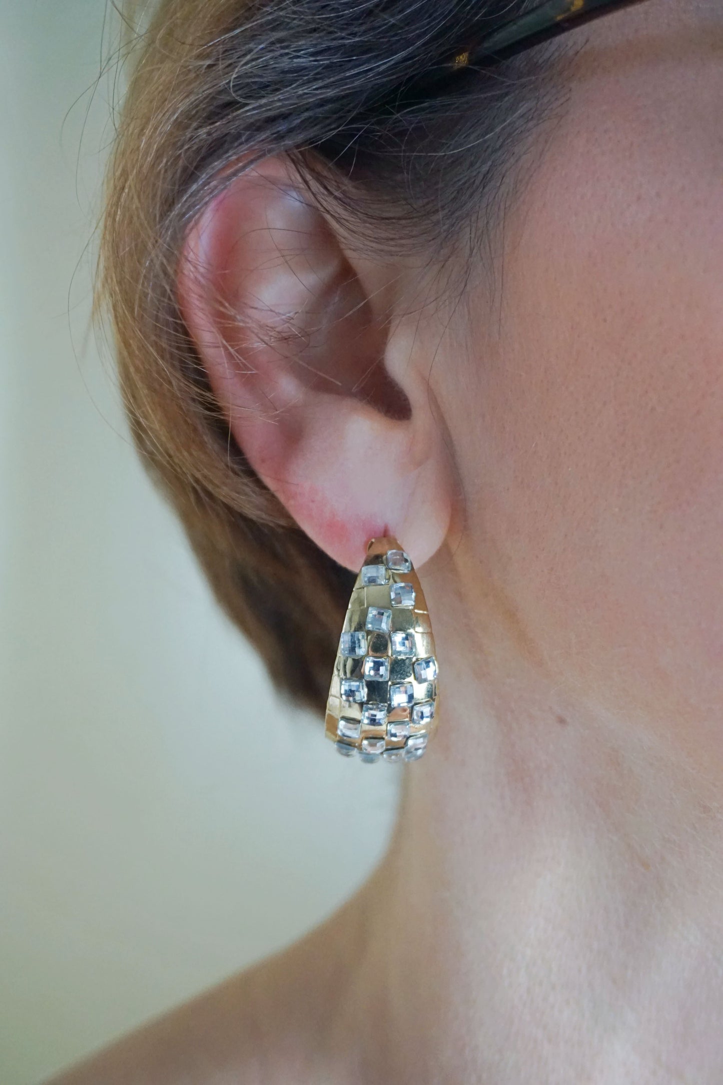 Boucles d'oreilles grosses créoles strass