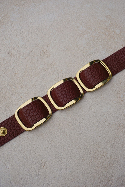 Bracelet doré et similicuir marron