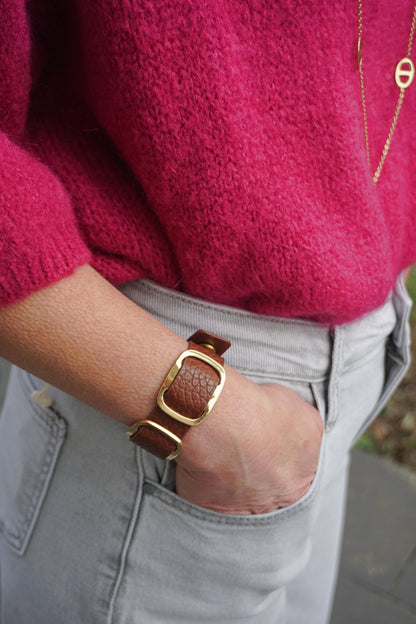 Bracelet doré et similicuir marron