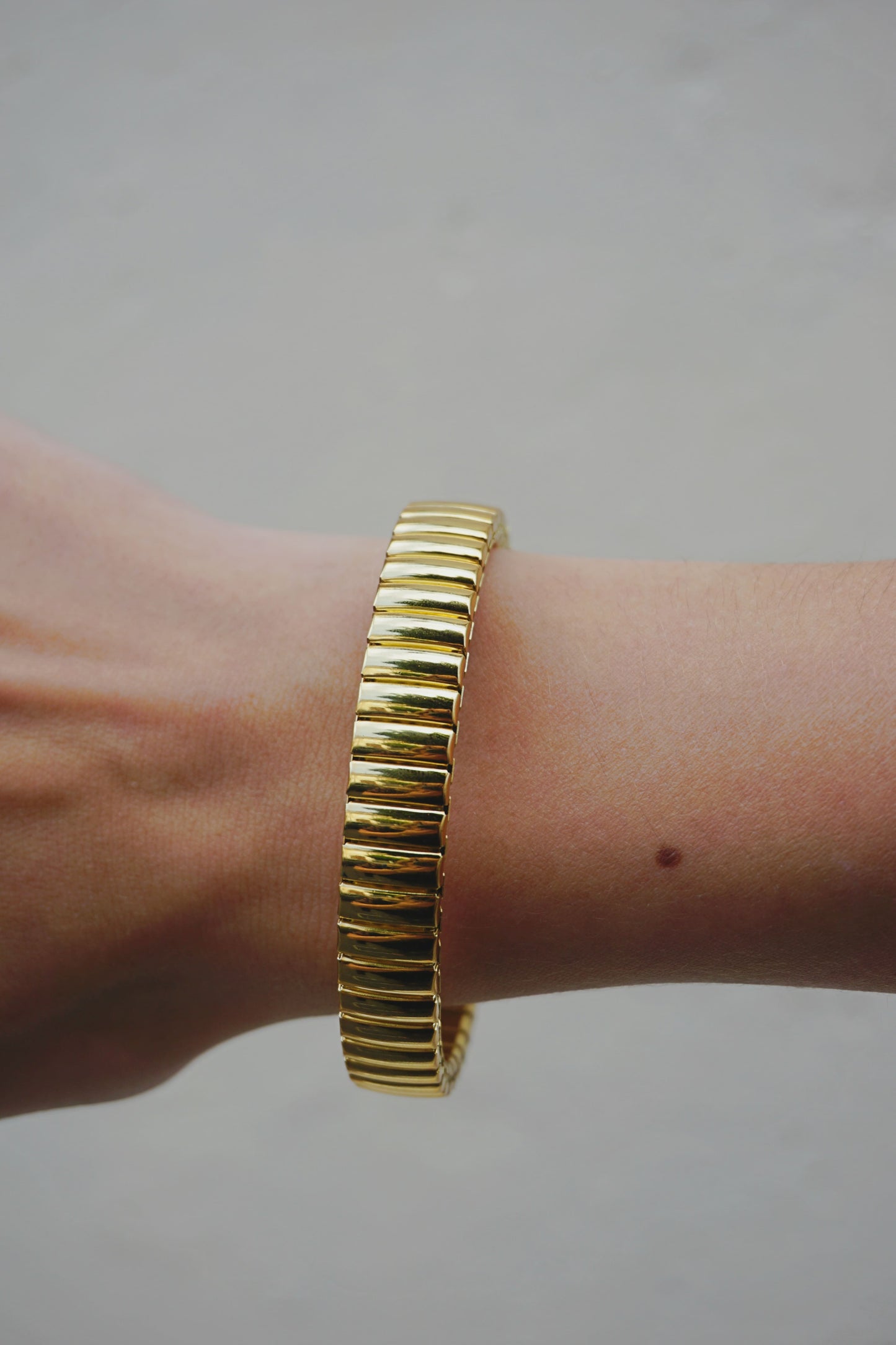 Bracelet doré maille élastique